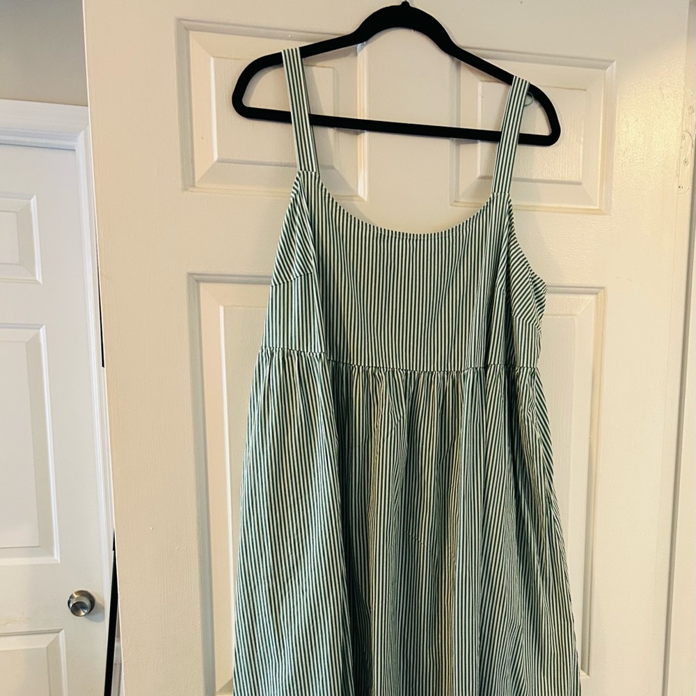 Ava & Viv Green Striped Midi Dress